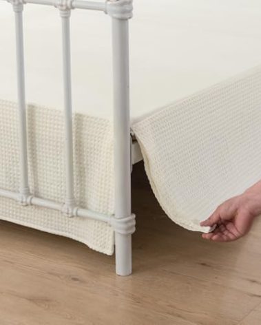 xuan dian Bed Skirt King Size, Pleated Waffle Weave Bed Skirt with Split Corners, Tailored Dust Ruffle 14 Inch Drop Easy Fit, Machine Washable (Ivory, King - 14" Drop)