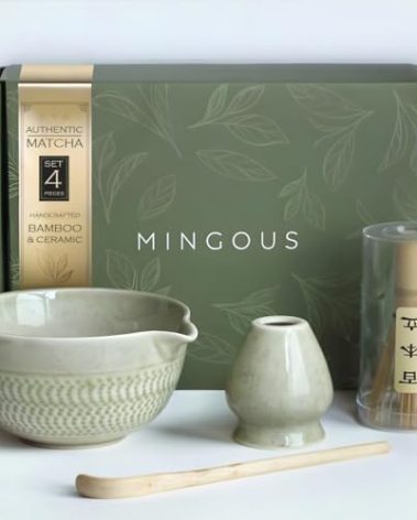 Matcha Set Ceramic kit With Bamboo Whisk Scoop Bowl And Holder For Authentic Japanese Tea Ceremony Smooth Pour Easy Clean Experience Gift For Matcha Lovers (Green)