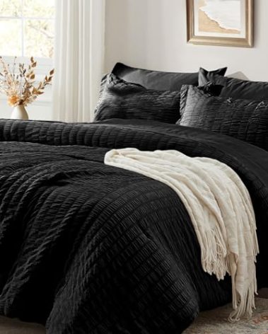 Zzlpp Black King Comforter Set 7 pieces, Seersucker Bed in a Bag with Comforter and Sheets, All Season Bedding Sets with 1 Comforter, 2 Pillow Shams, 2 Pillowcases, 1 Flat Sheet, 1 Fitted Sheet