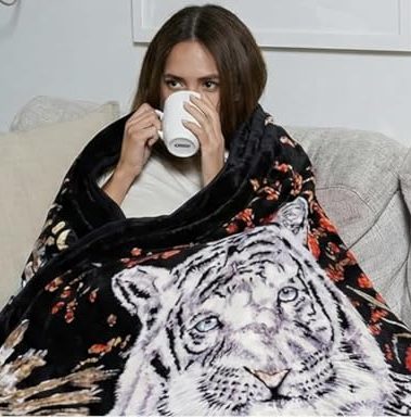 Hiyoko 5.3 lbs White Tiger Blanket Queen Size Heavy Thick Warm for Family and Friends - Korean Mink Blanket (75" x 90"), San Marcos Mexican Blankets